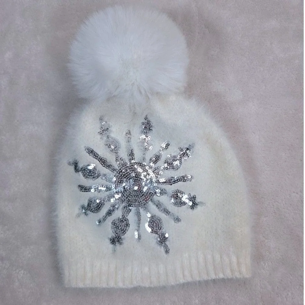 Snowflake Beanie Kids Fuzzy Knit OS White Sequin Pom Pom Hat Y2K Winter Holiday